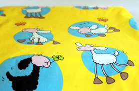 uubo posteljnina funny sheep